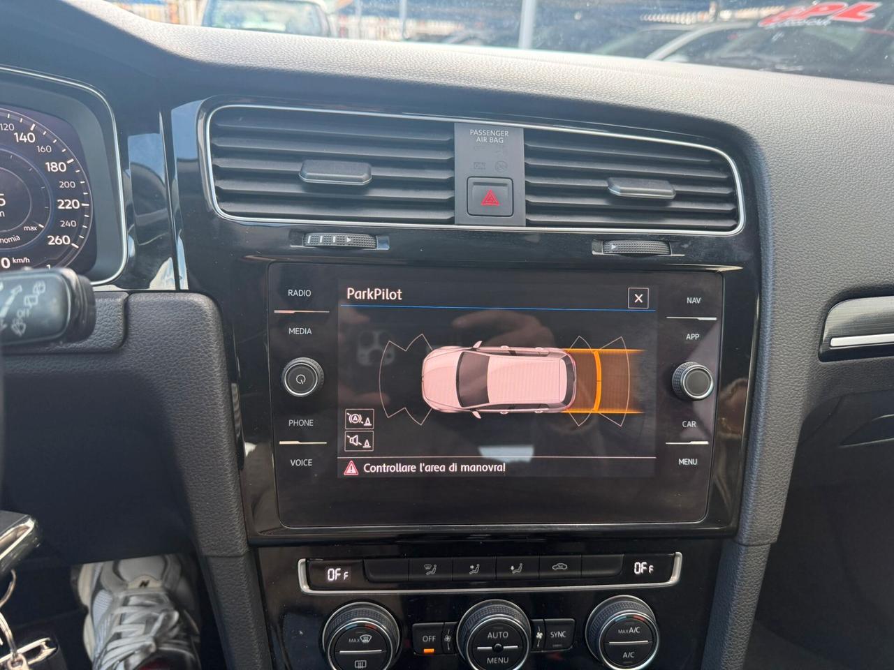 Volkswagen Golf 2.0 TDI DSG 5p. Highline BlueMotion Technology