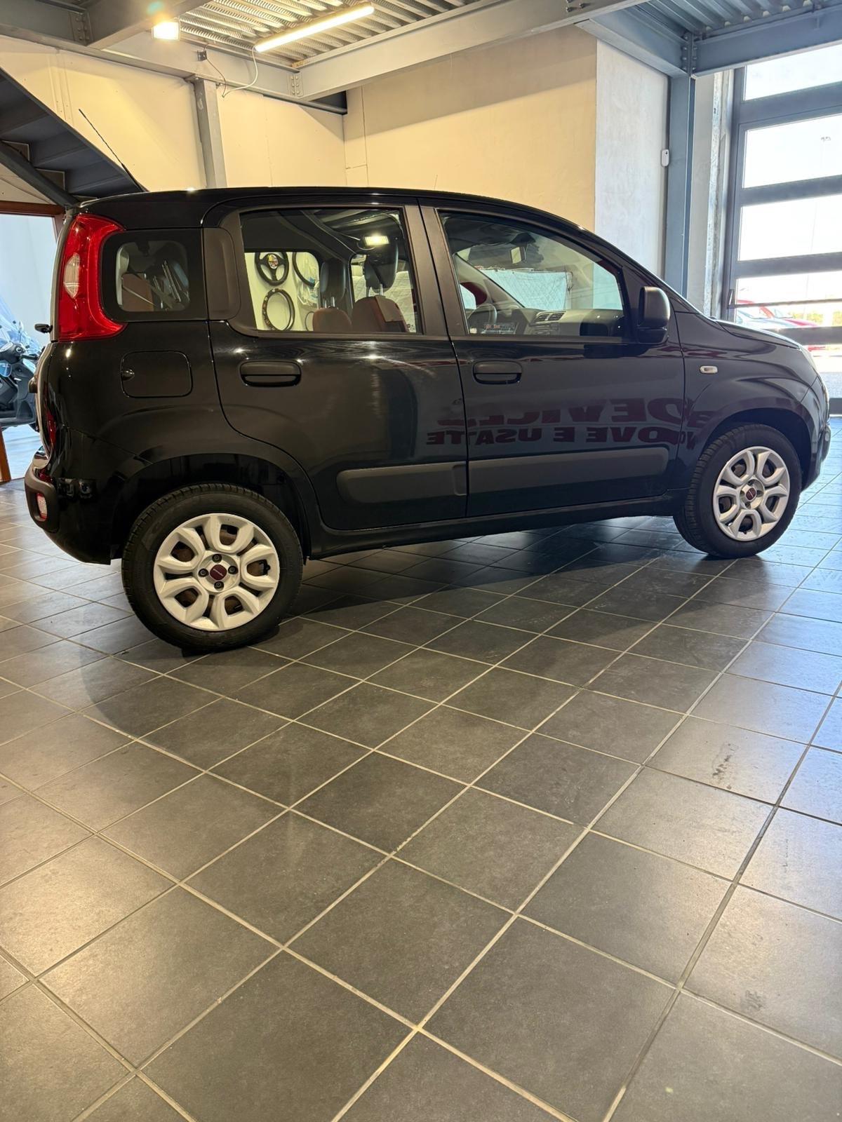 Fiat Panda 0.9 TwinAir Turbo -METANO-NEOPATENTATI