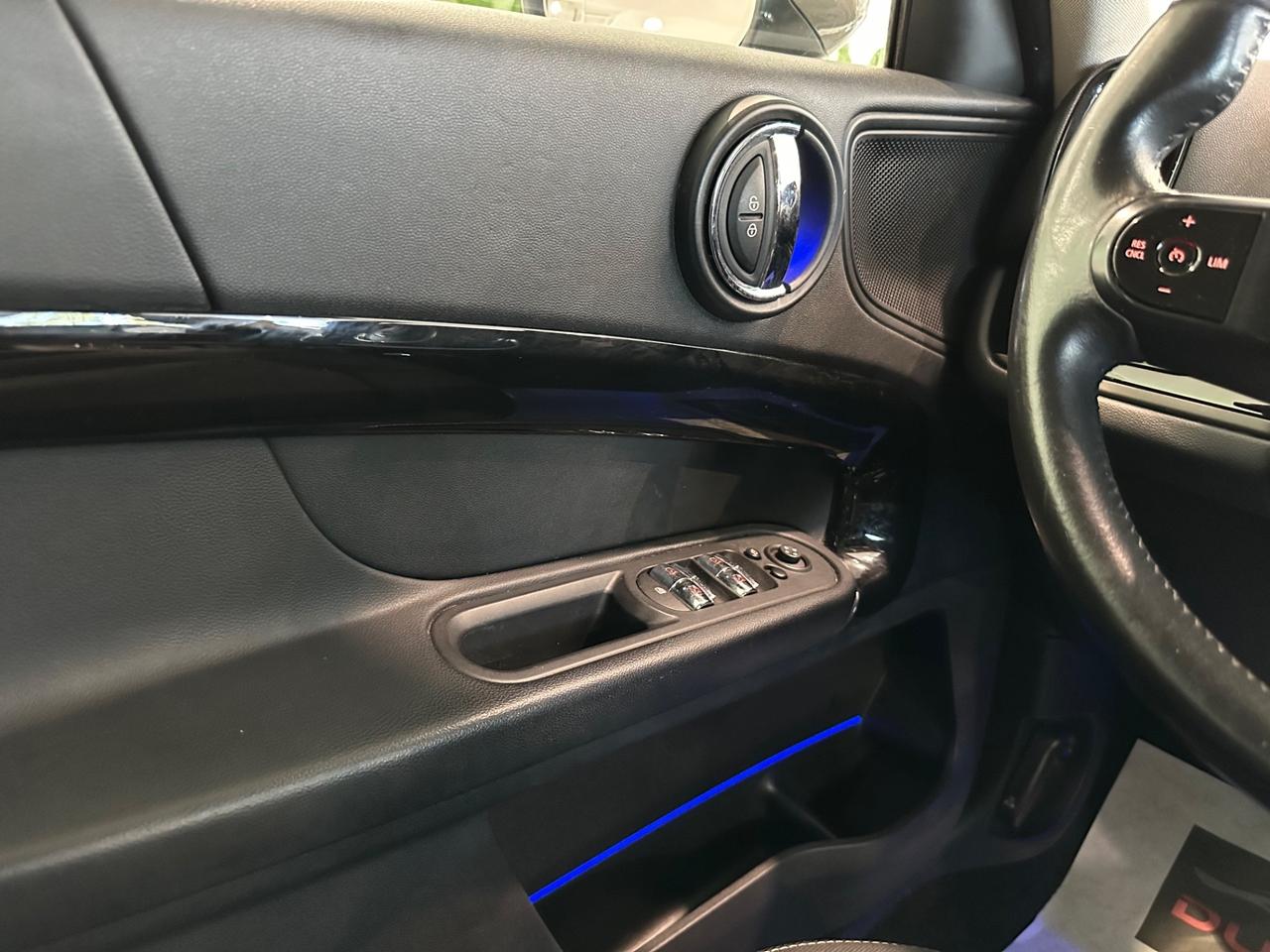 Mini Cooper D Countryman 2.0 Business - IVA ESPOSTA