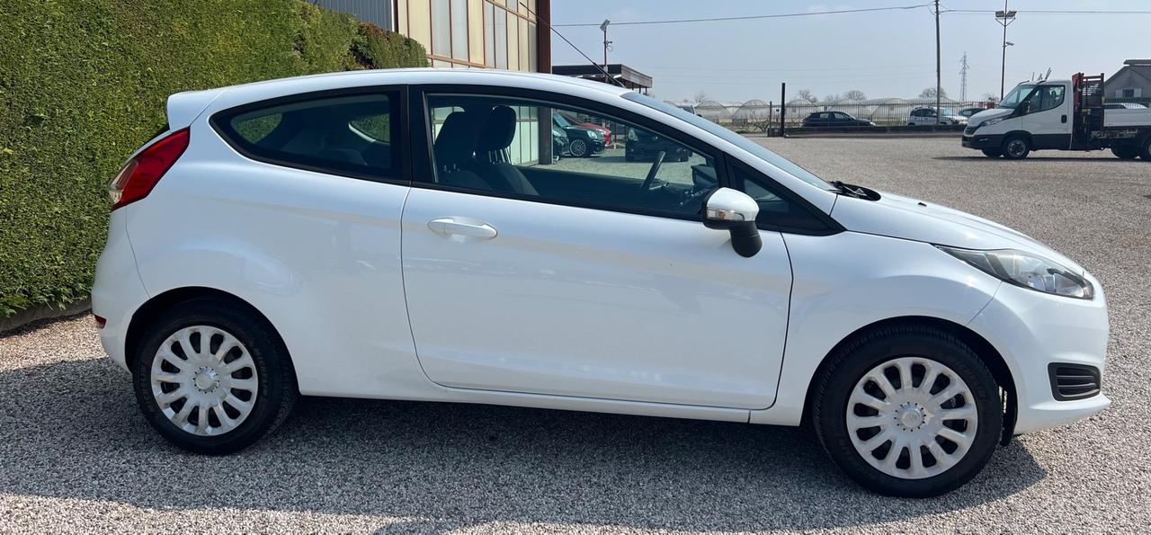 Ford Fiesta 1.2 60CV 3 porte Titanium