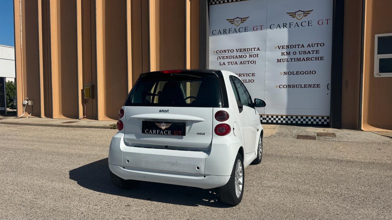 SMART FORTWO 1.0 BENZ - 2011