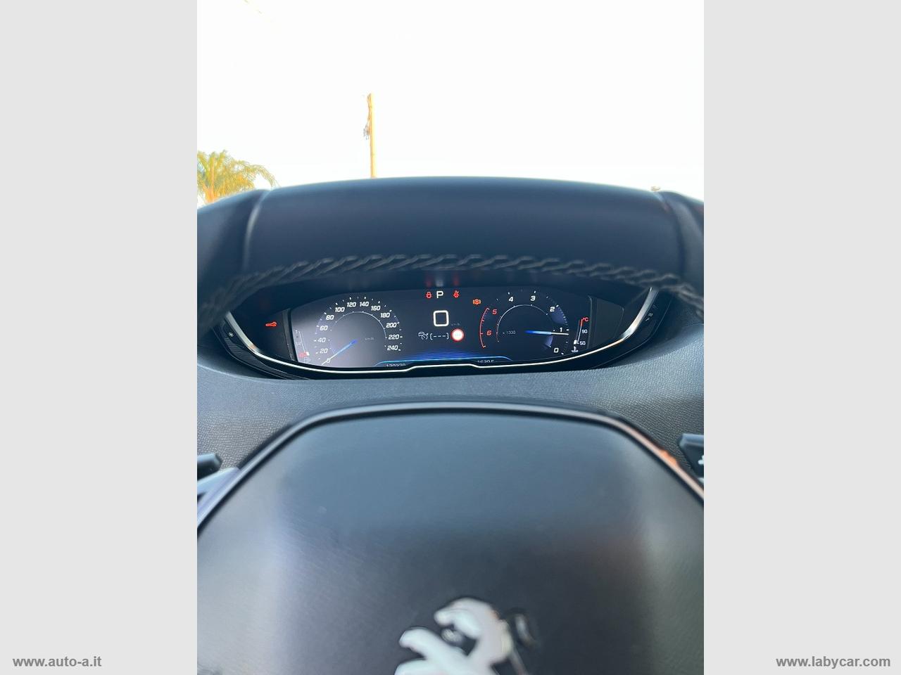 PEUGEOT 3008 BlueHDi 130 S&S EAT8 Allure