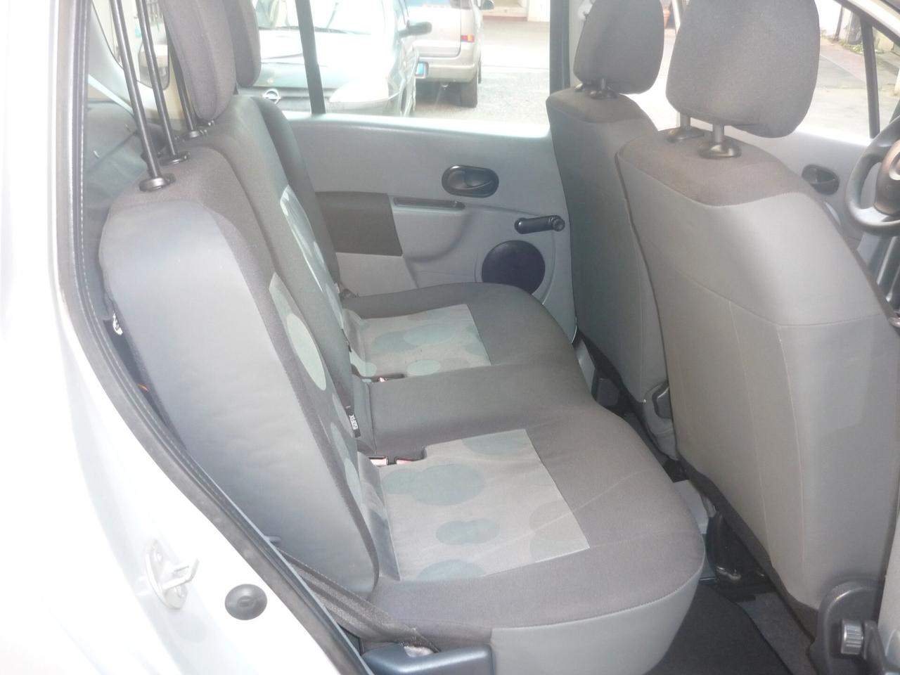 Renault Modus 1.2 16V GPL Expression