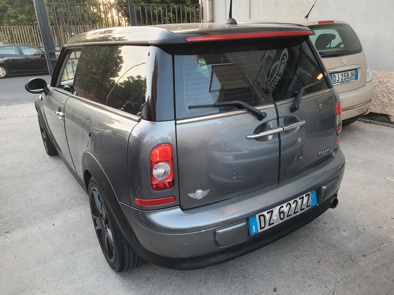 Mini Cooper D Clubman 1.6 110 cv