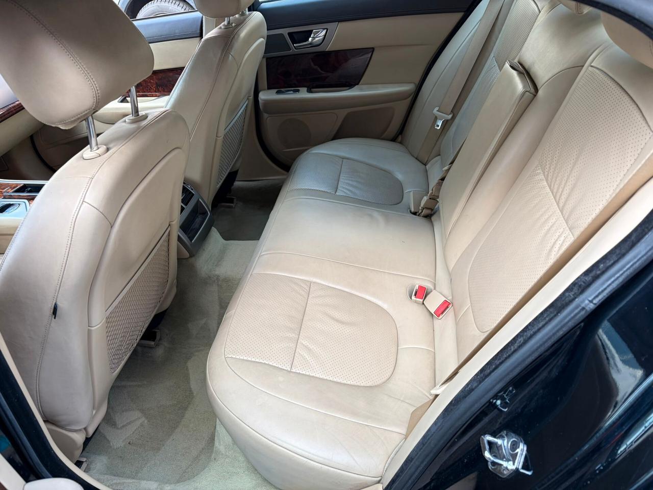 Jaguar XF 3.0 V6 Luxury*FULL OPTIONAL