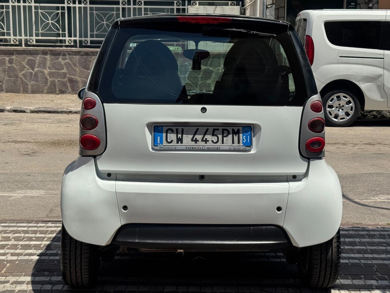 Smart ForTwo 700 coupé pulse (45 kW)