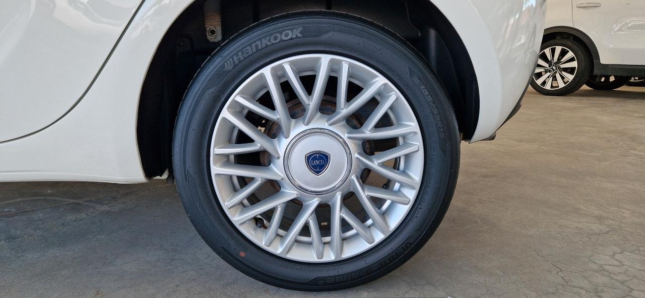 Lancia Ypsilon 1.3 Mjt 95cv 5 porte Platinum