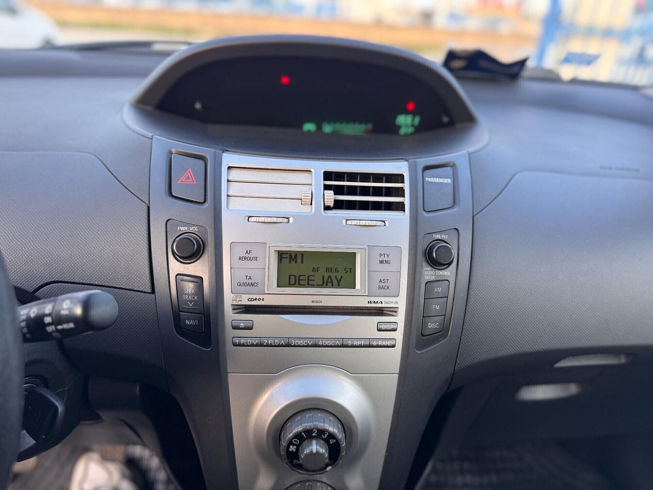 Toyota Yaris 1.0 5 porte Sol “NUOVISSIMA”