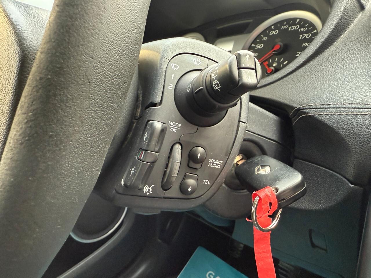 Renault Clio 1.2 16V 5 porte 20th Anniversario - Unico proprietario