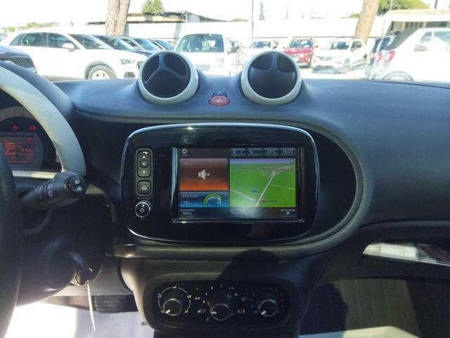 SMART ForTwo 1.0cc TWINAMIC PASSION 71cv NAVI TETTO PANORAMA