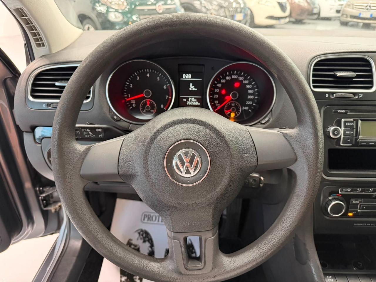 Volkswagen Golf 1.6 5p. Comfortline