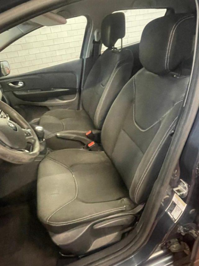 RENAULT Clio 1.2 75CV 5 porte Life