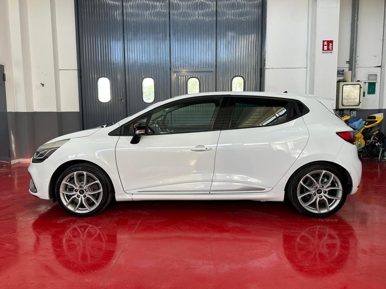 Renault Clio TCe 200CV EDC Start&Stop 5 porte Energy R.S.