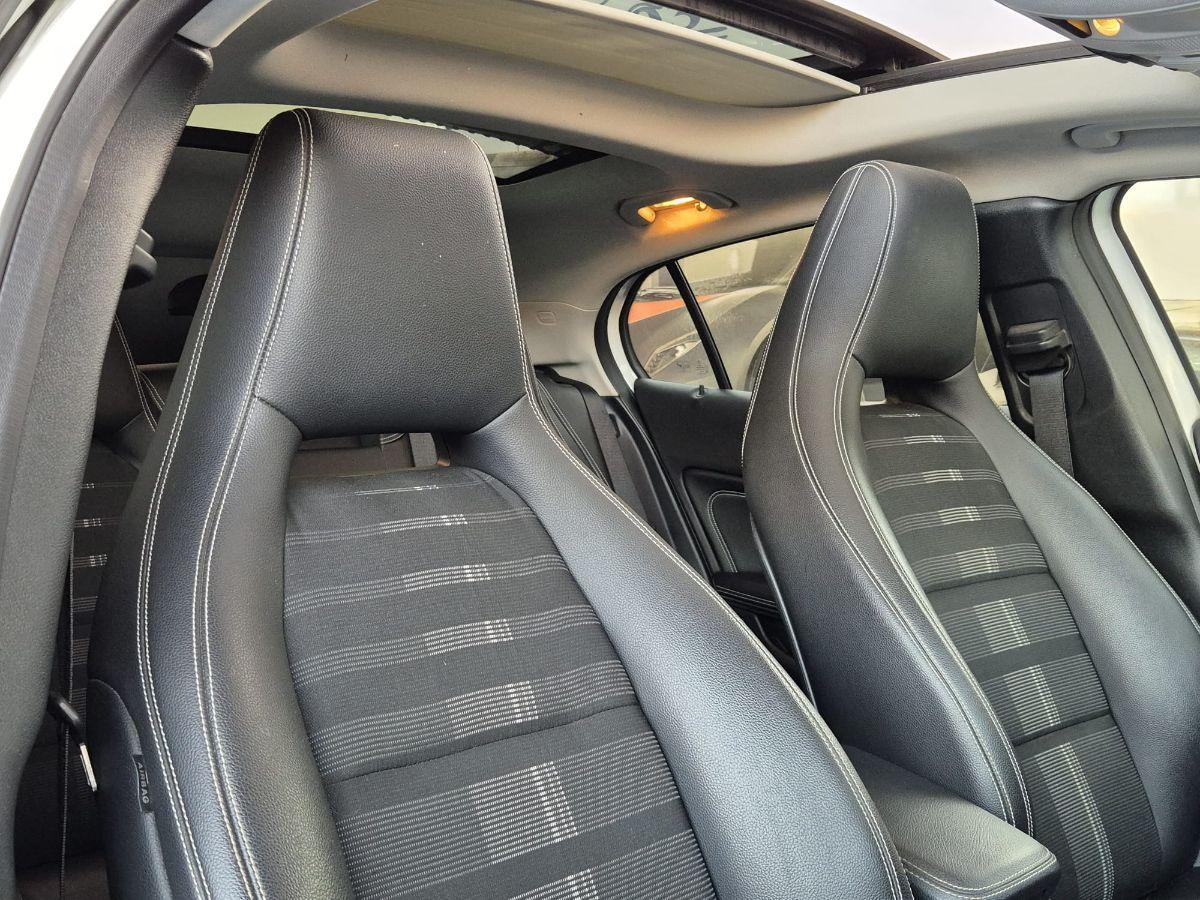 MERCEDES - Classe GLA - GLA 200 d Automatic 4Matic Sport-Tetto Apribile