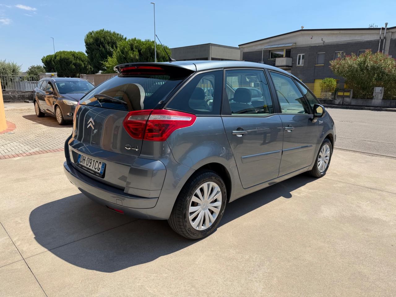 Citroen C4 Picasso 1.6 HDi 110 FAP Entry