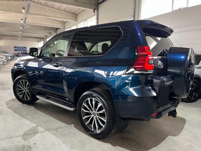 TOYOTA Land Cruiser 2.8 D4-D A/T 3 p Lounge+ NAVI/TELEC 360/UNICO PRO.