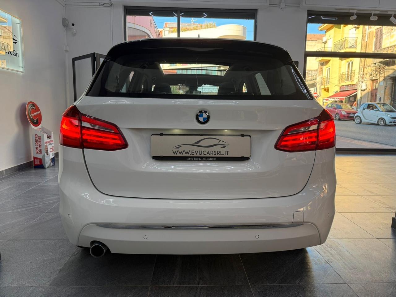 Bmw 2er Active Tourer 218d Luxury