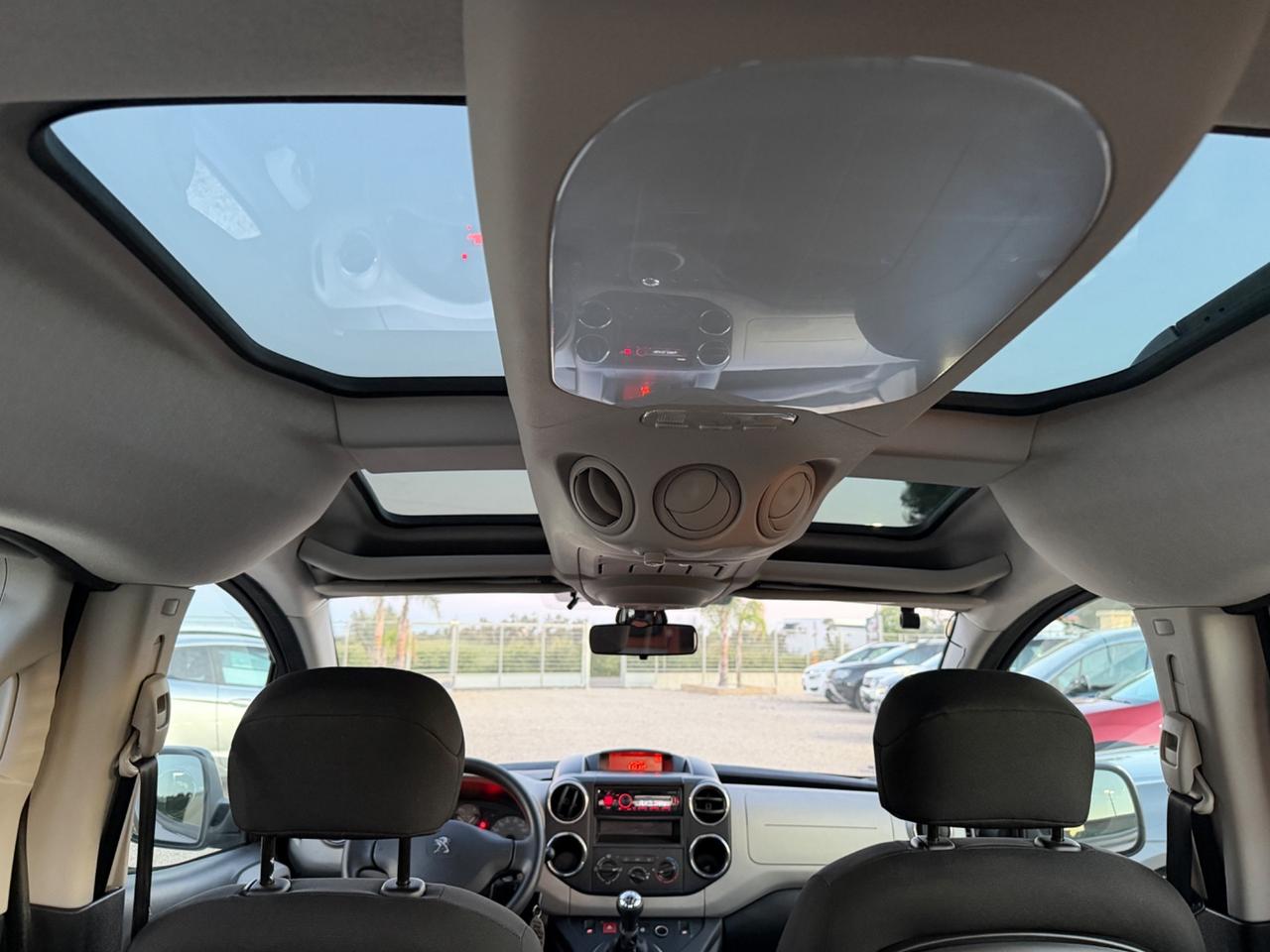 Peugeot Partner Tepee 1.6 HDi 92CV Style