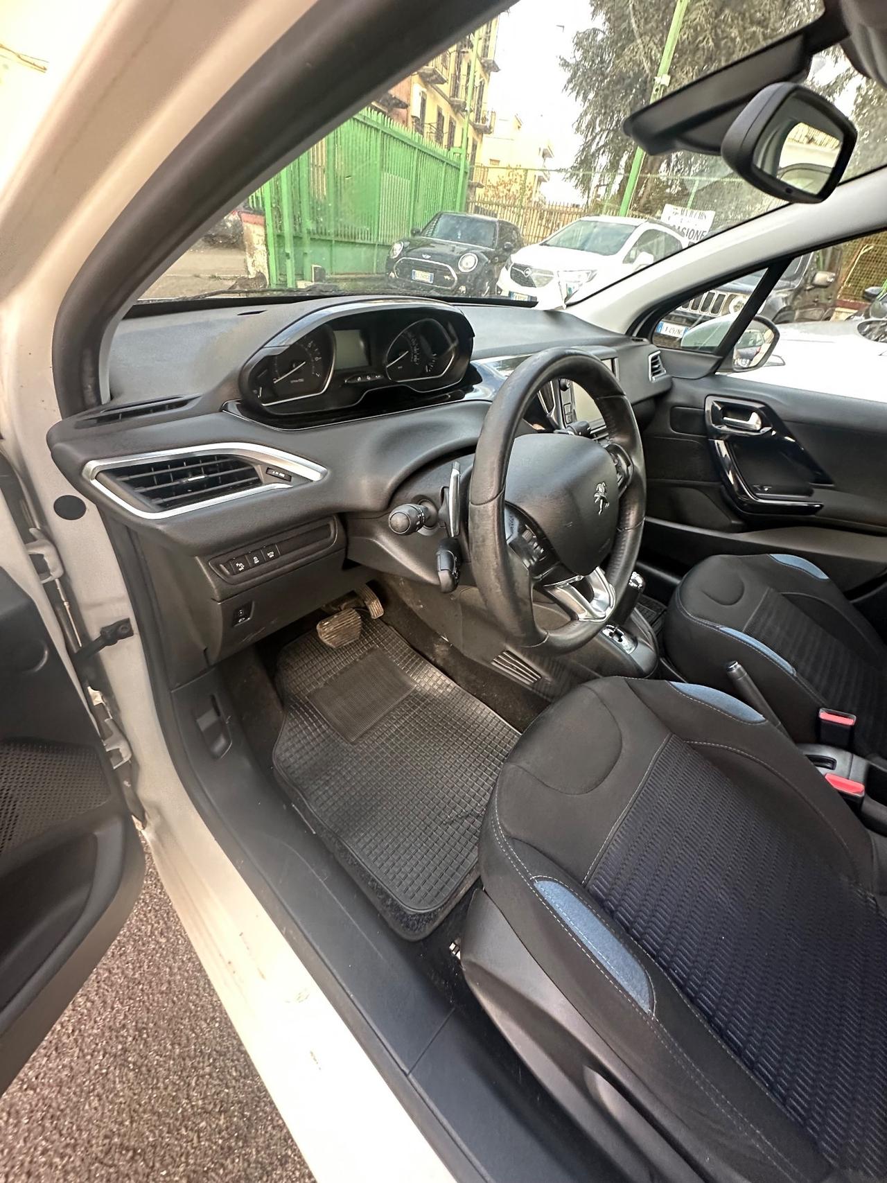 Peugeot 208 1.2 e-VTi 82 CV Stop&Start ETG5 5 porte Allure