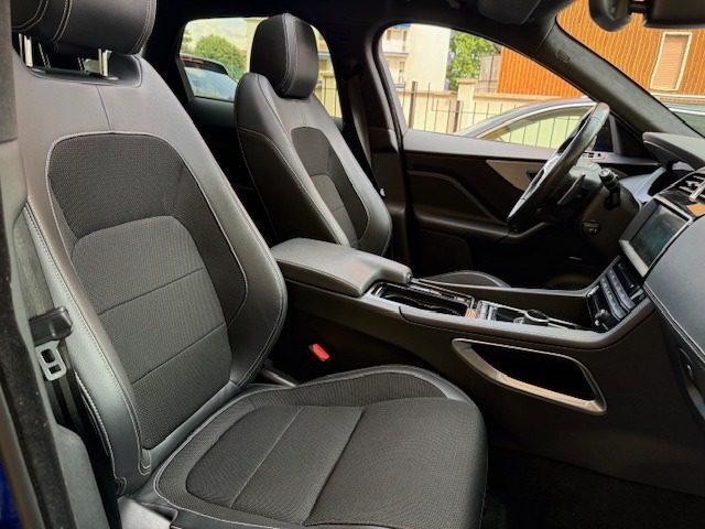 JAGUAR F-Pace 2.0 D 240 CV AWD aut. R-Sport TETTO PANORAMICO