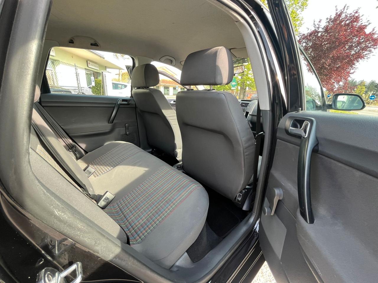 Volkswagen Polo 1.2/60CV 5p. United