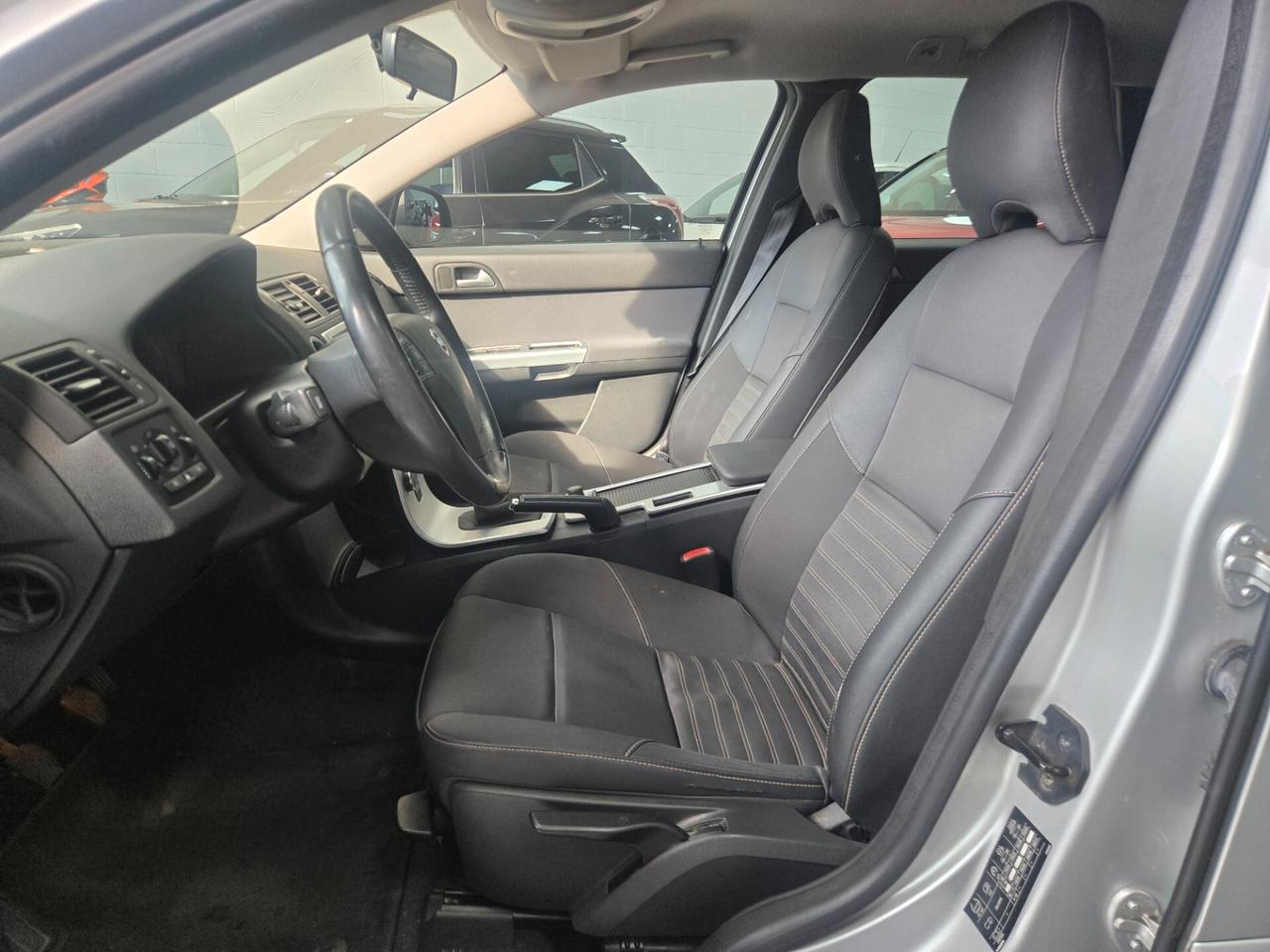 Volvo V50 D2 POLAR