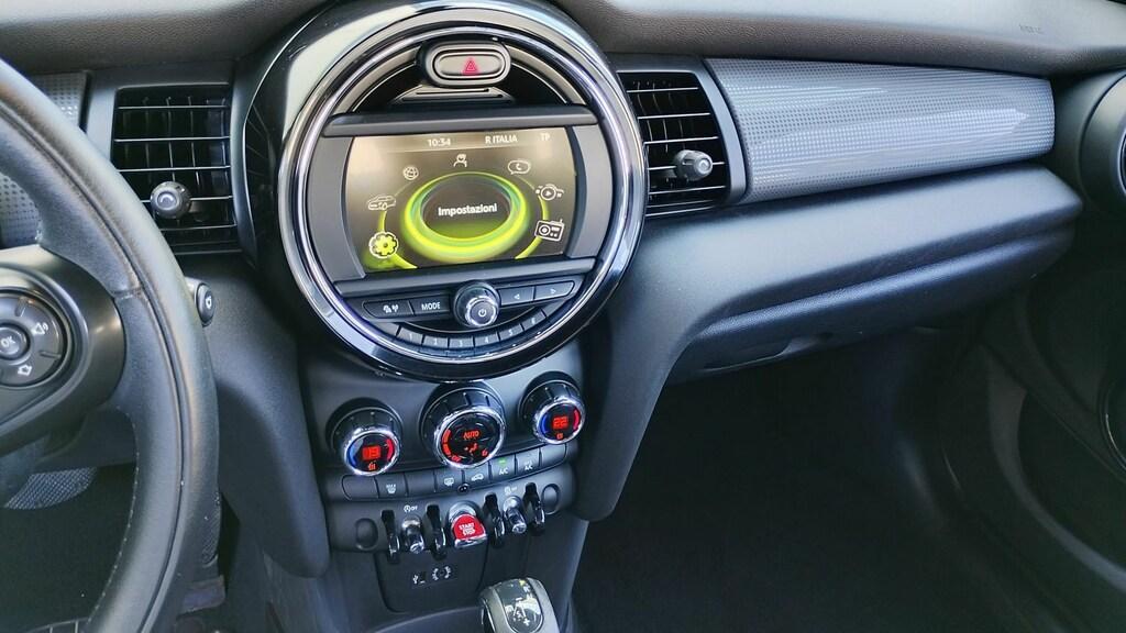 Mini Cooper D 1.5 D Cooper D Hype Auto