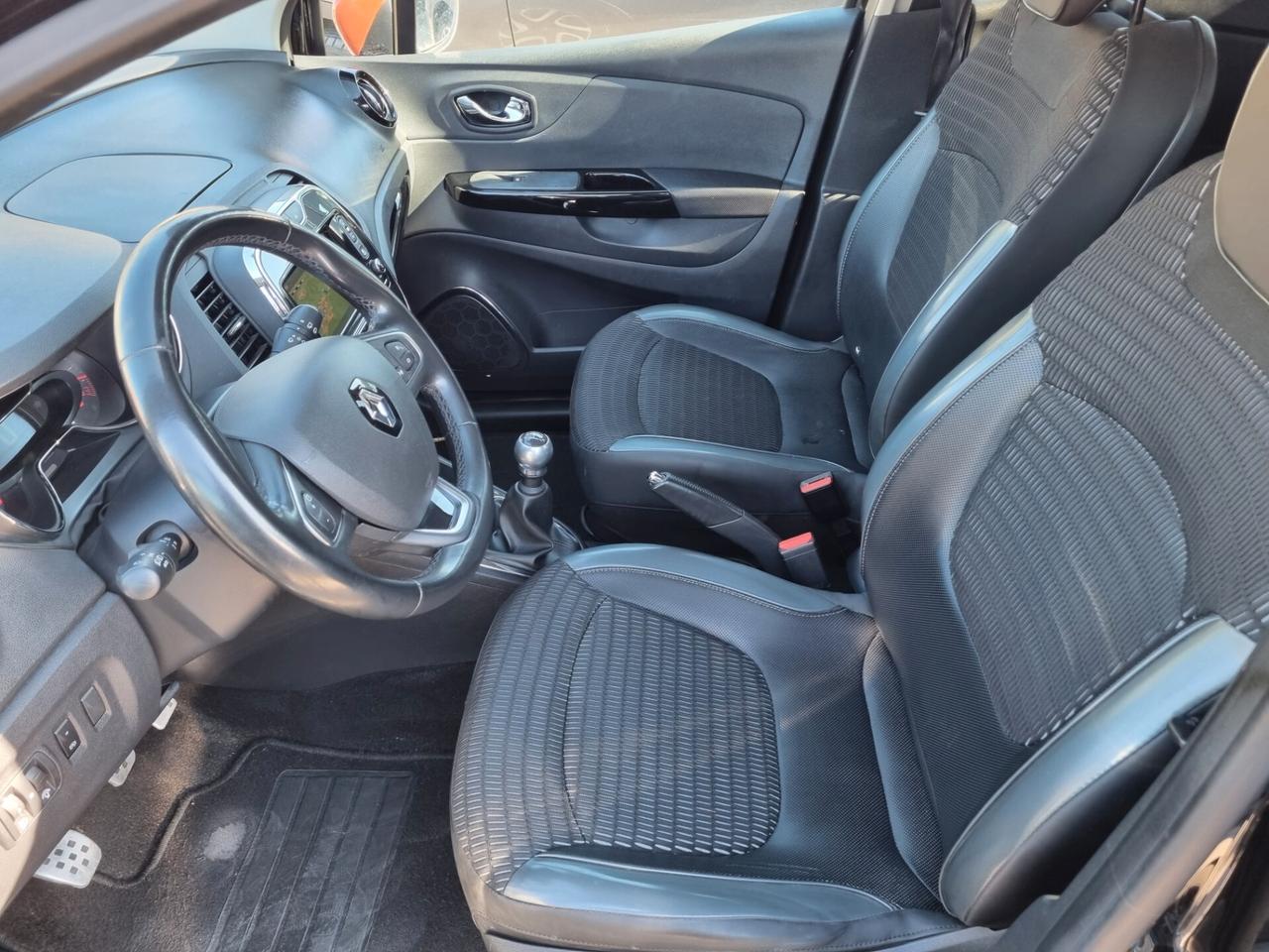 Renault Captur 1.5 dCi 8V 90 CV Start&Stop - TAGLIANDATA