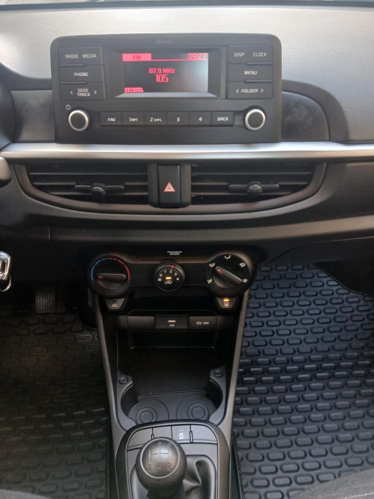 Kia Picanto 1.0 12V 5 porte Urban