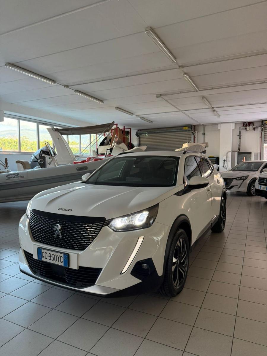PEUGEOT - 2008 - BlueHDi 130 S&S EAT8 Allure Pack