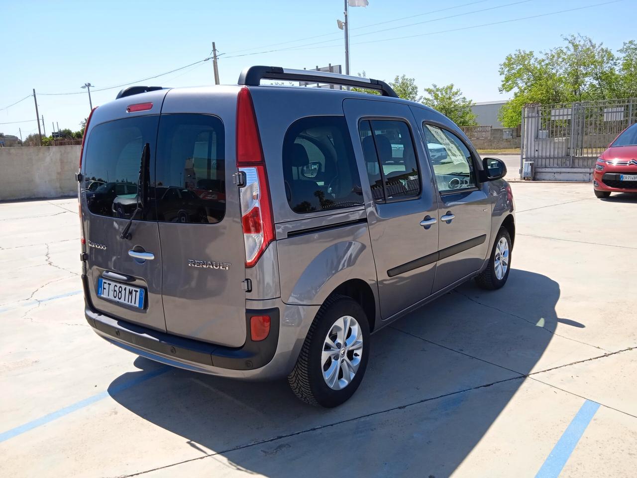 Renault Kangoo 1.5 dCi 90CV 5 porte Stop & Start Limited