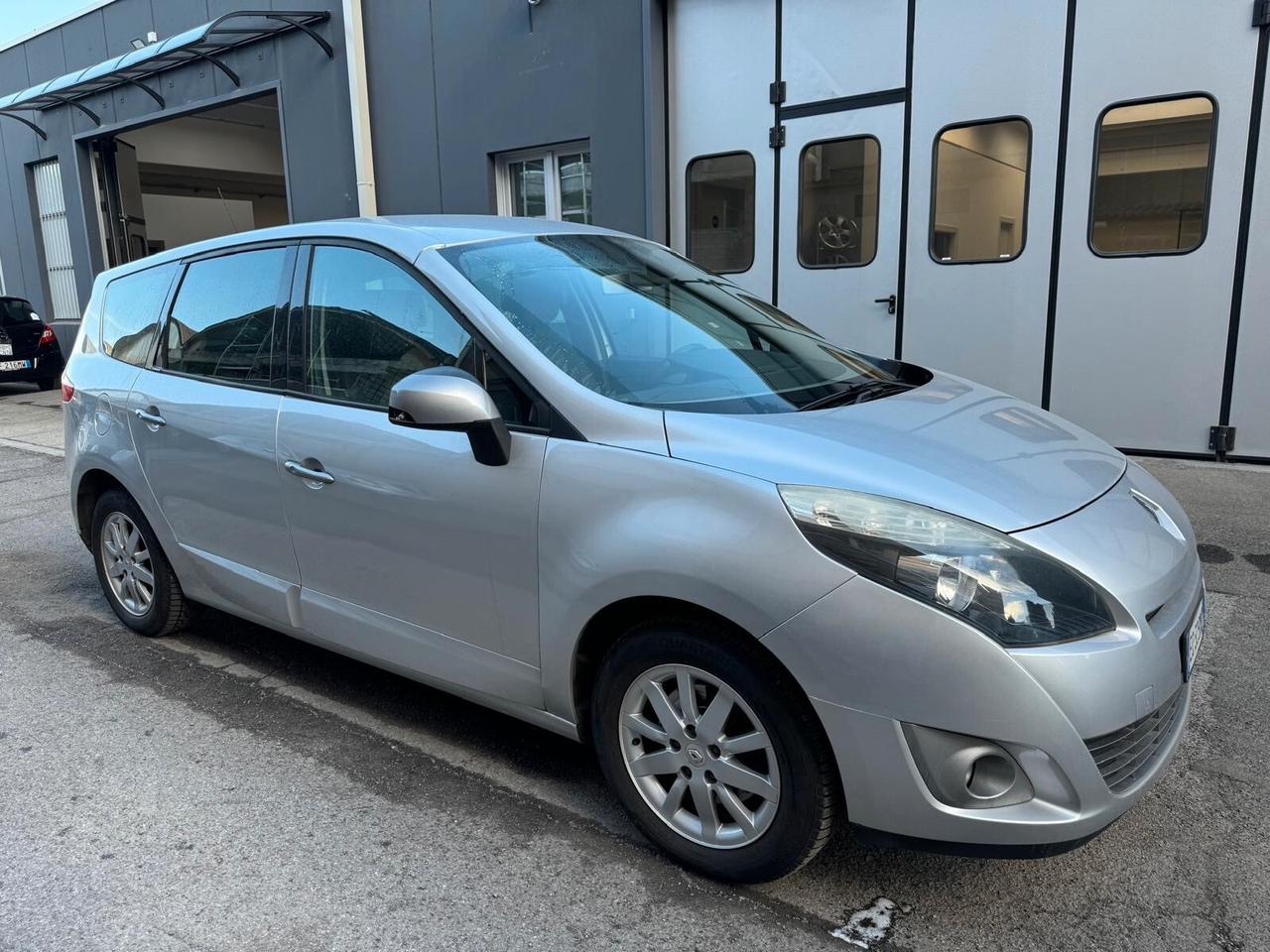 Renault Scenic 1.4 TCe Luxe