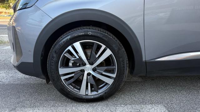 PEUGEOT 3008 HYBRID 136CV e-DCS6 ALLURE PACK*CARPLAY*C.L.18