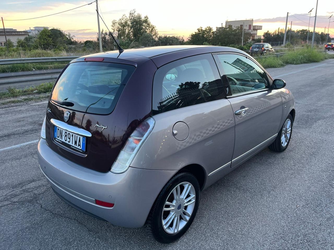 Lancia Ypsilon 1.3 MJT 90 CV Platino 2008