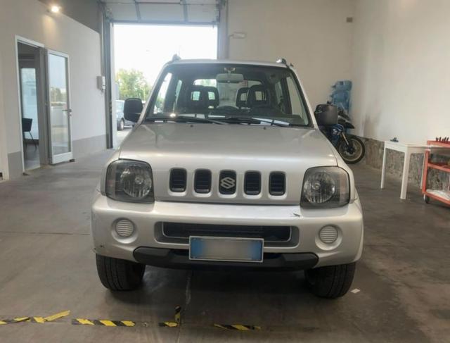 SUZUKI Jimny 1.3i 16V cat 4WD JLX