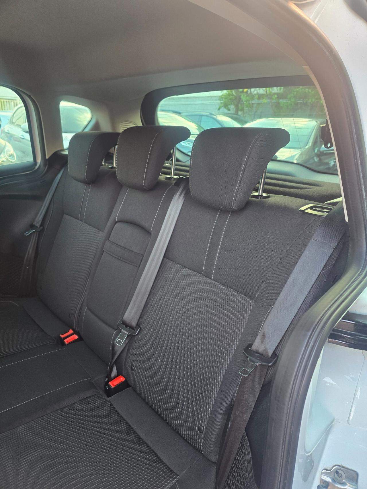 Ford B-Max 1.4 90 CV GPL Titanium