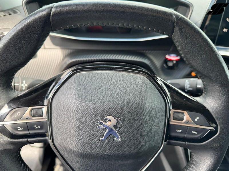 Peugeot 2008 PureTech 100 S&S Allure