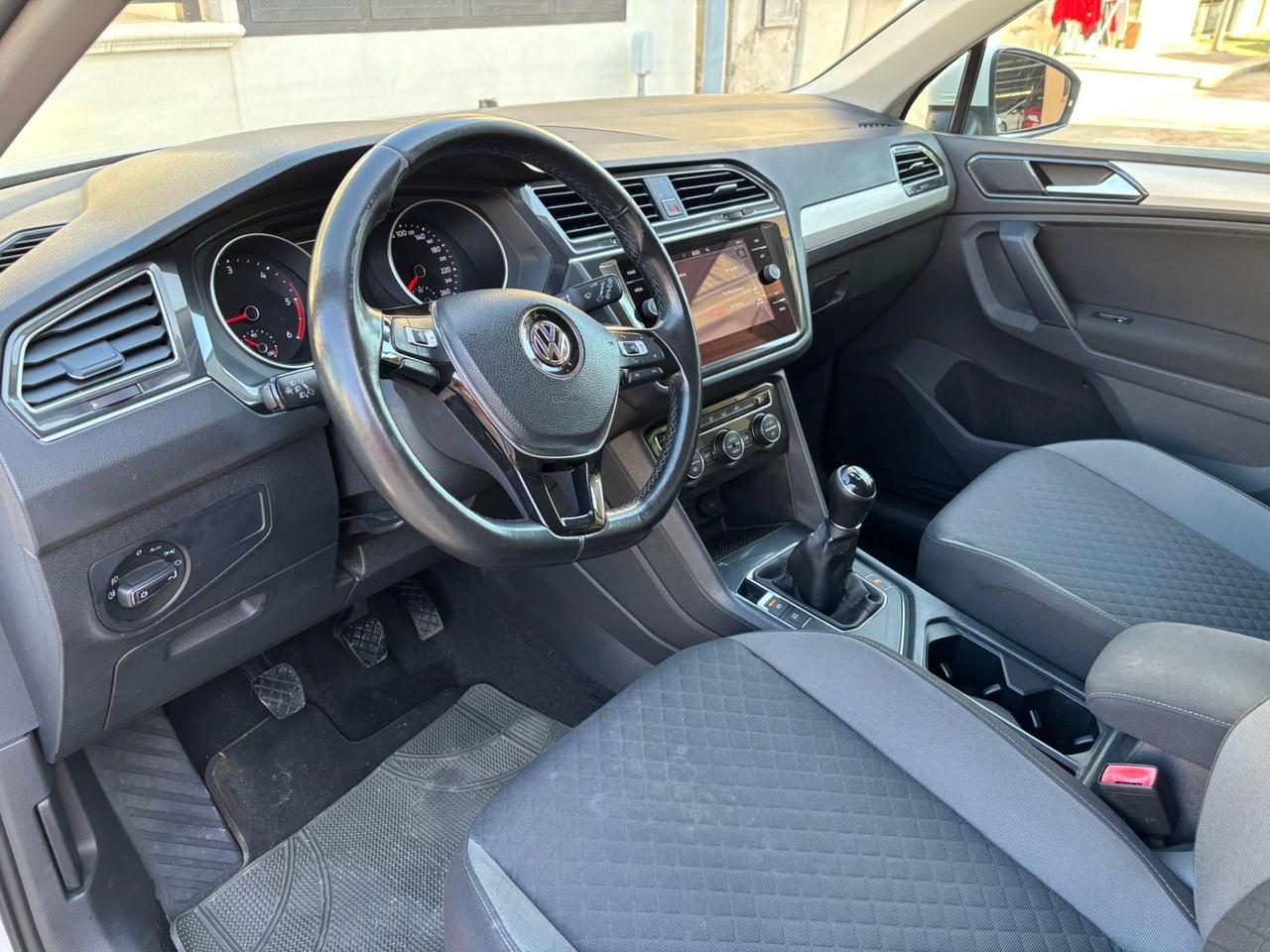 Volkswagen Tiguan 1.6 TDI SCR Sport BlueMotion Technology