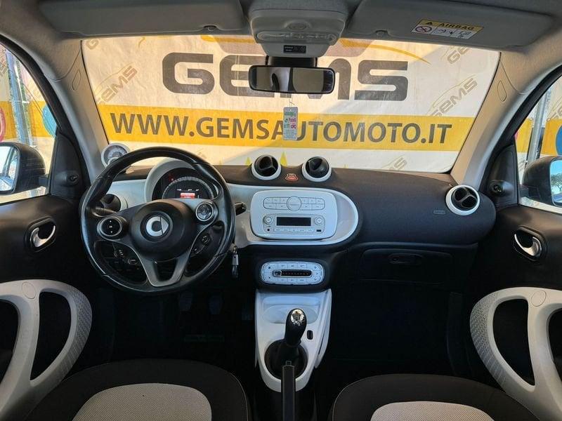 smart fortwo fortwo 70 1.0 Passion cambio manuale
