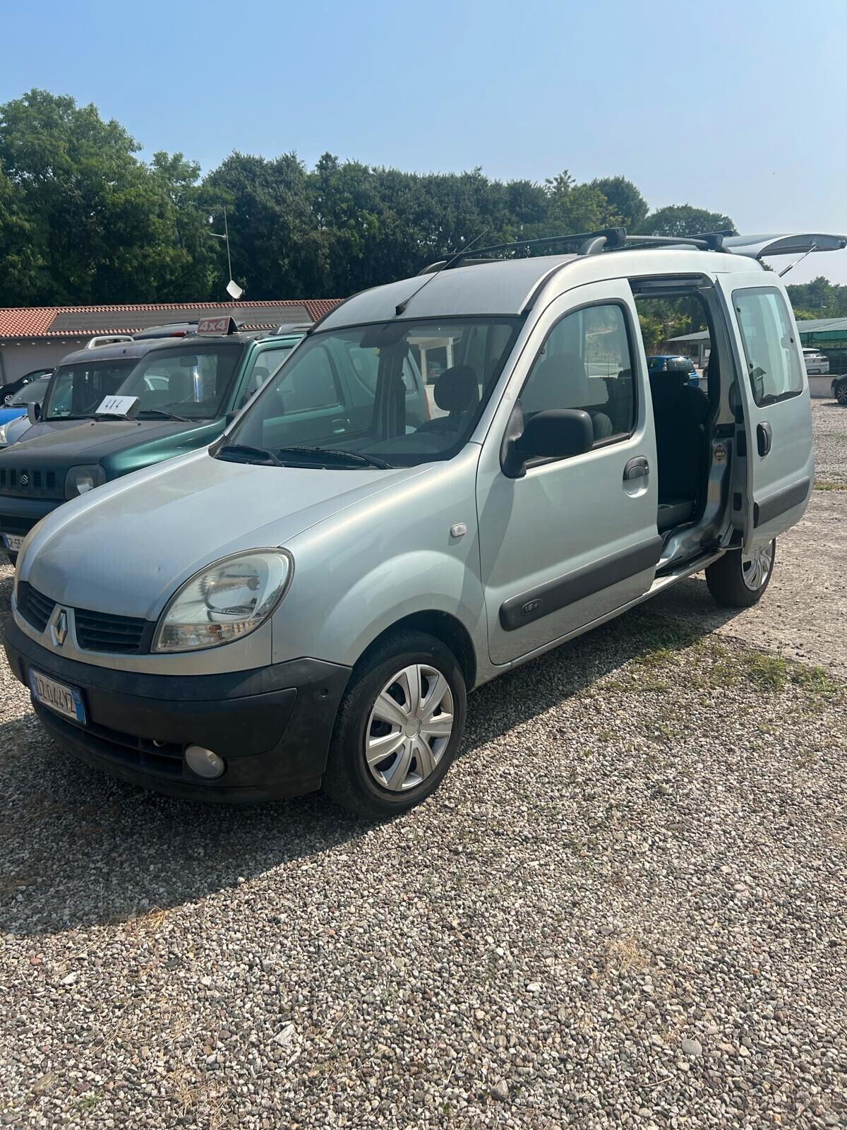 Renault Kangoo 1.6 105CV 5 porte Benzina/metano