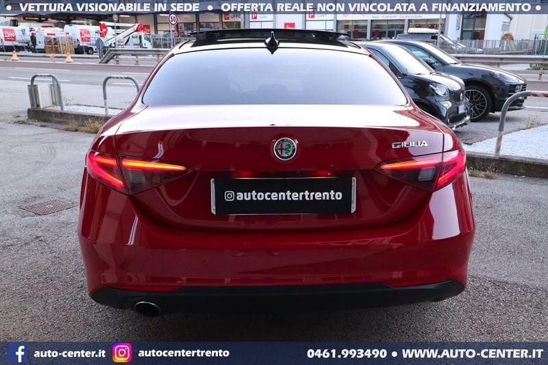 Alfa Romeo Giulia 2.0 Turbo 200CV AT8 Super TETTO