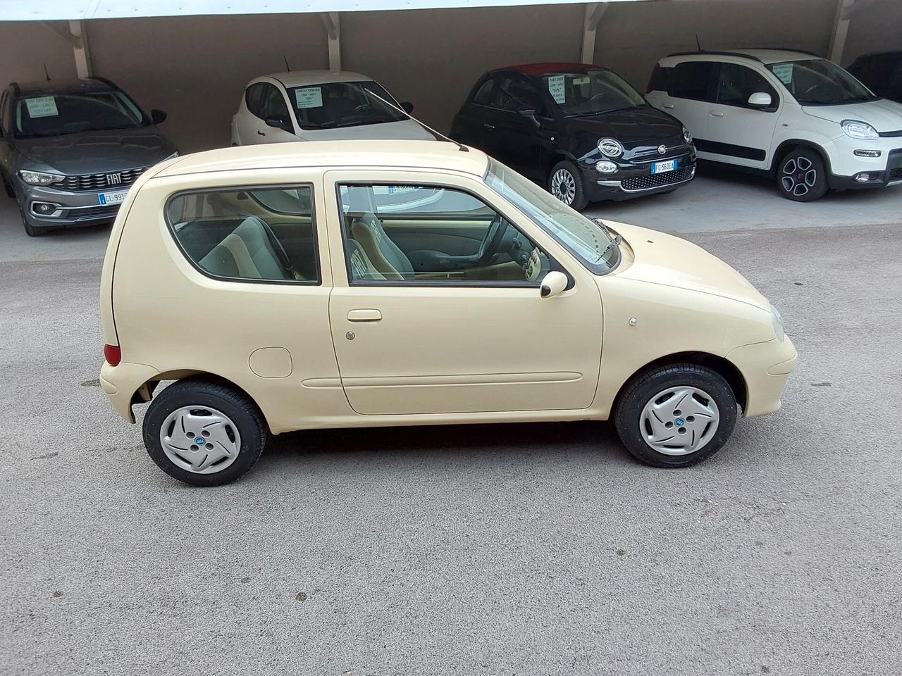 Fiat 600 1.1 Active