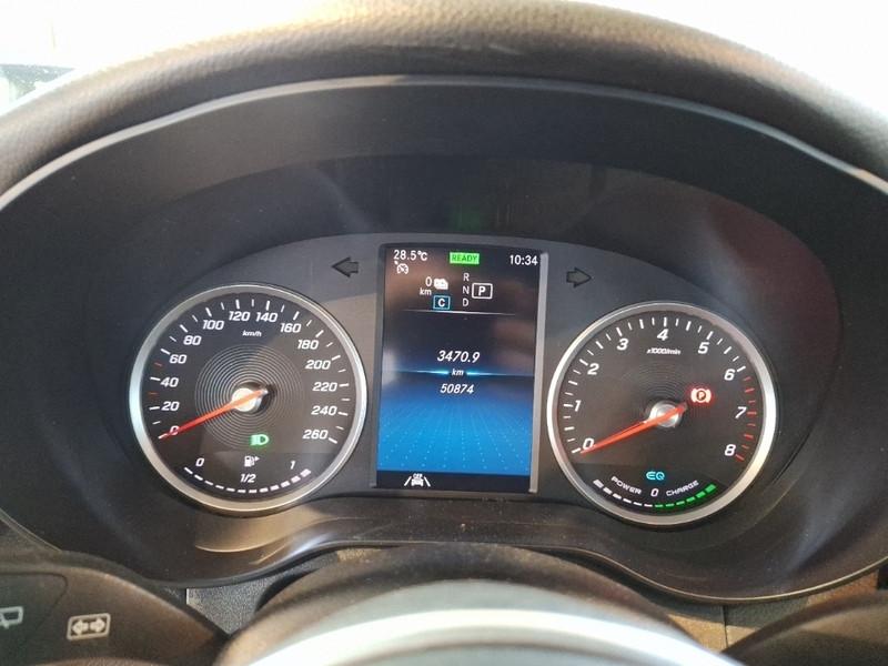 MERCEDES-BENZ GLC 300 e 4Matic EQ-Power Business Extra aut
