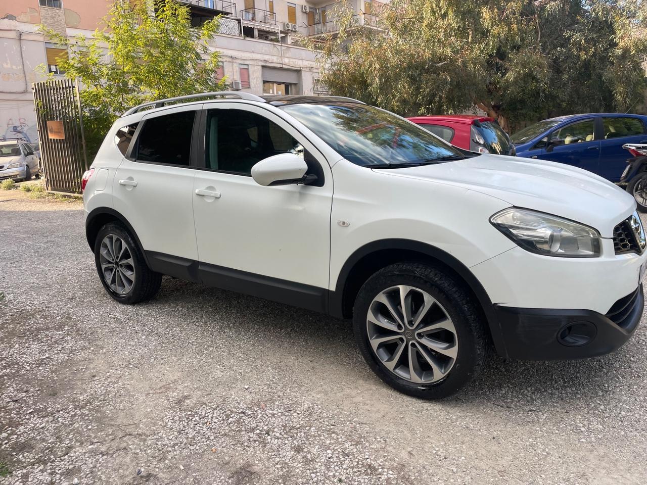 Nissan Qashqai 1.5 dCi DPF Tekna