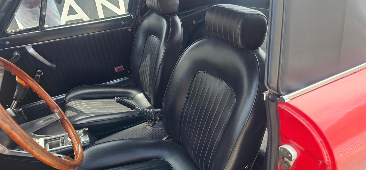 Alfa Romeo Spider 2.0 Veloce