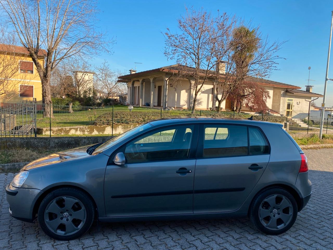 Volkswagen Golf 1.9 TDI 6Marce OK Neopatentati