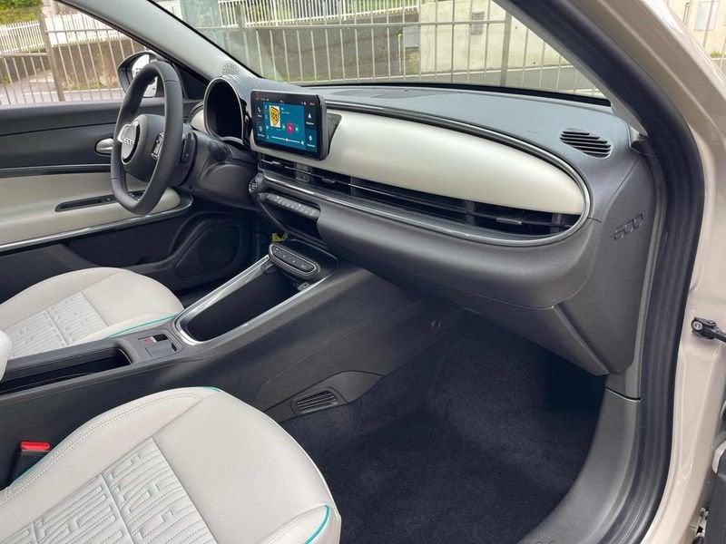 FIAT 600 Hybrid 145 CV DCT MHEV La Prima - KM0