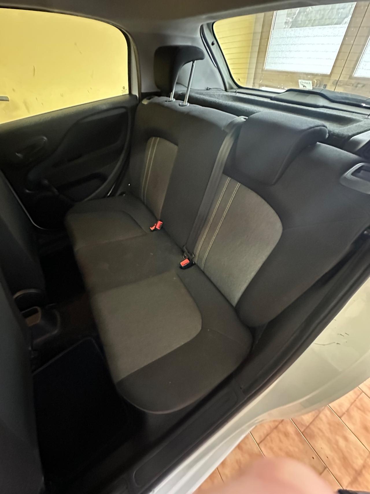 Fiat Punto 1.2benz. 165.000km cinghia fatta