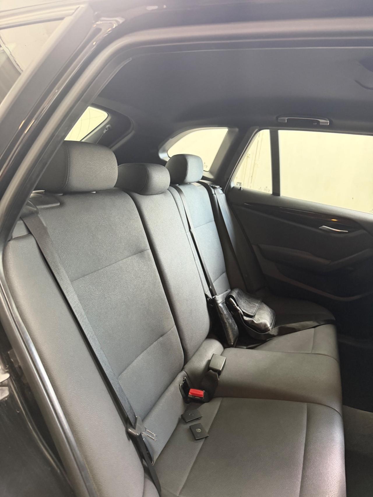 Bmw X1 xDrive20d Sport Line
