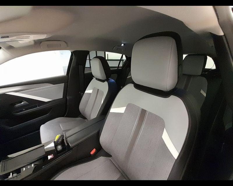 Opel Astra VI 2022 1.2 t Elegance s&s 130cv at8